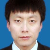 小贇